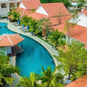 Sea Breeze & Sihanoukville