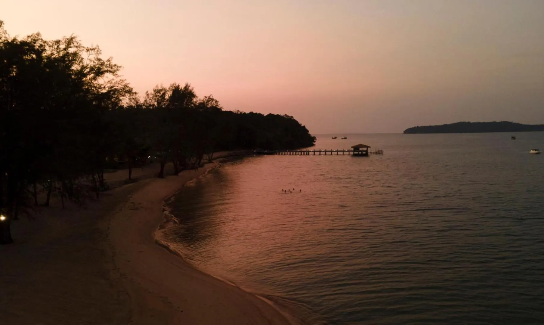 Jati Koh Russey Hotel Sihanoukville 5*,  Cambodja