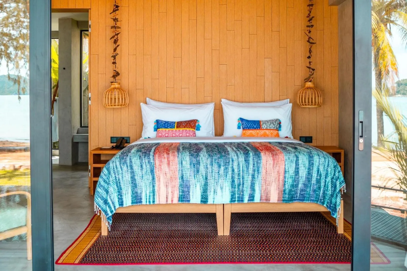 Jati Koh Russey Hotel Sihanoukville 5*,  Cambodja